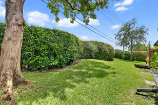 4169 S Pine Island Rd, Davie, FL 33328 - Photo 36