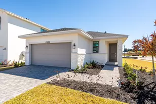 10684 NW Wilgrove Lane, Port Saint Lucie, FL 34987 - Photo 4