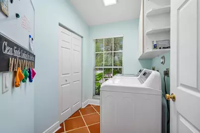 13982 Paddock Drive, Wellington, FL 33414 - Photo 22