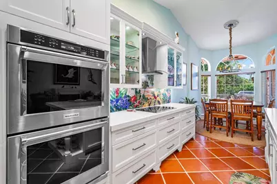 13982 Paddock Drive, Wellington, FL 33414 - Photo 6