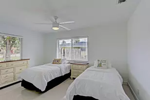 7115 Venetian Way, West Palm Beach, FL 33406 - Photo 18
