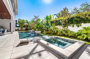 450 NE 10th St, Boca Raton, FL 33432 - Photo 58