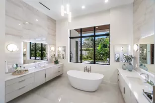 450 NE 10th St, Boca Raton, FL 33432 - Photo 32