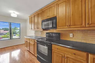 5306 Cedar Lake Dr, Boynton Beach, FL 33437 - Photo 8