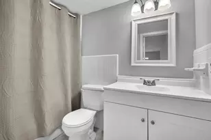 2130 NE 36th St, Lighthouse Point, FL 33064 - Photo 18