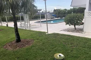 2886 Fernley Dr E, West Palm Beach, FL 33415 - Photo 12