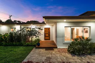 400 Kings Lynn, Delray Beach, FL 33444 - Photo 1