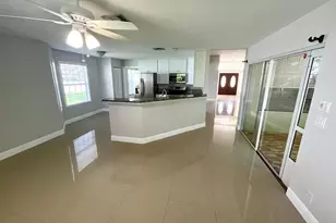 1112 Wild Cherry Ln, Wellington, FL 33414 - Photo 10