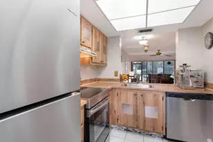 2241 SW 15th St, Deerfield Beach, FL 33442 - Photo 8