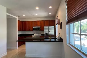 1833 NW 12th St, Boca Raton, FL 33486 - Photo 4