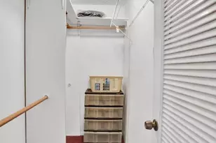 298 Burgundy G, Delray Beach, FL 33484 - Photo 20