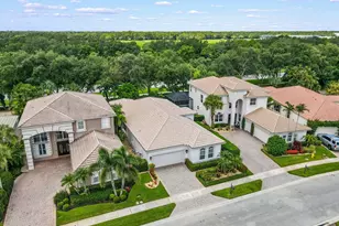 195 Via Condado Way, Palm Beach Gardens, FL 33418 - Photo 2