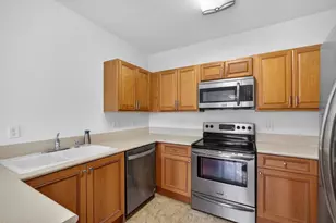 513 Talia Cir, Palm Springs, FL 33461 - Photo 4