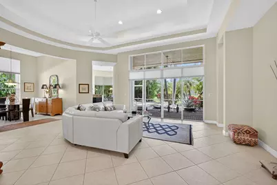 9314 Via Classico W, Wellington, FL 33411 - Photo 4