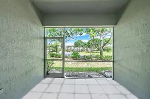3102 Grandiflora Dr, Greenacres, FL 33467 - Photo 22