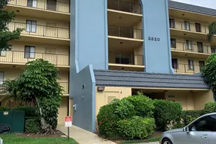 2820 Tennis Club Dr, West Palm Beach, FL 33417 - Photo 1