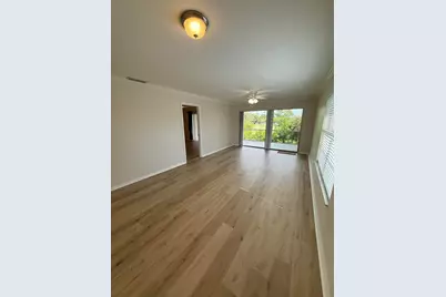 1900 S Kanner Highway #10-207, Stuart, FL 34994 - Photo 4