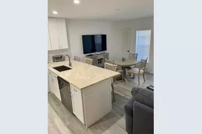 1605 S US Highway 1 #V2-106, Jupiter, FL 33477 - Photo 4