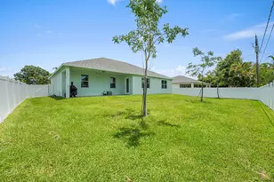 1150 SE Sabina Ln, Port Saint Lucie, FL 34983 - Photo 32
