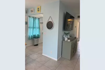 137 Flanders C, Delray Beach, FL 33484 - Photo 8