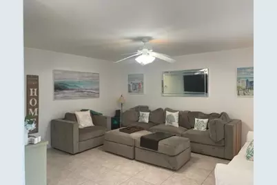 137 Flanders C, Delray Beach, FL 33484 - Photo 10