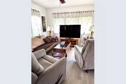 415 Gardenia Court, Deerfield Beach, FL 33442 - Photo 4