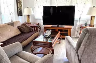 415 Gardenia Ct, Deerfield Beach, FL 33442 - Photo 4