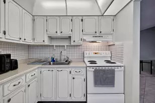 2152 NE 1st Way, Boynton Beach, FL 33435 - Photo 10