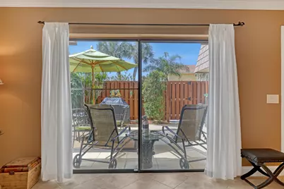 131 Ocean Cove Drive, Jupiter, FL 33477 - Photo 14