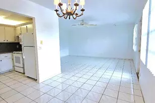 265 Wellington J, West Palm Beach, FL 33417 - Photo 8