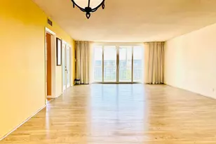 3051 N Course Dr, Pompano Beach, FL 33069 - Photo 4