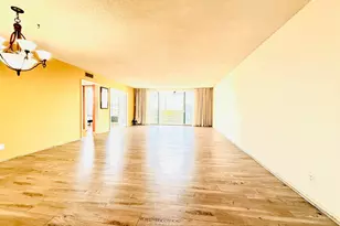 3051 N Course Dr, Pompano Beach, FL 33069 - Photo 8