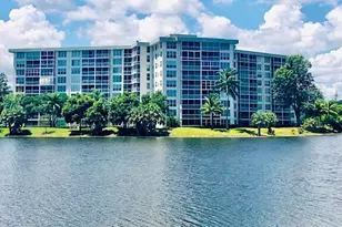 3051 N Course Dr, Pompano Beach, FL 33069 - Photo 22