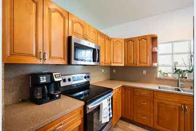 370 SW 203rd Avenue, Pembroke Pines, FL 33029 - Photo 16