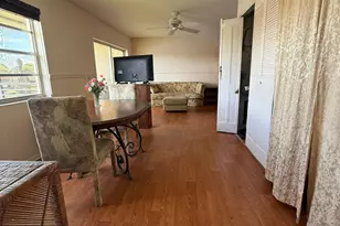 218 Lake Frances Dr, West Palm Beach, FL 33411 - Photo 4