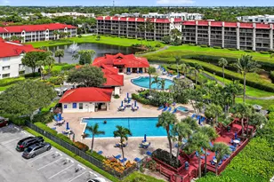 110 Half Moon Cir, Hypoluxo, FL 33462 - Photo 34