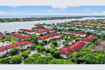 110 Half Moon Circle #D2, Hypoluxo, FL 33462 - Photo 40