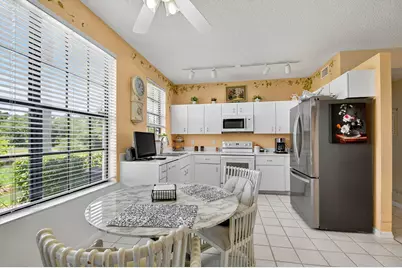 5965 Parkwalk Drive, Boynton Beach, FL 33472 - Photo 12