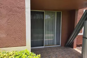 7824 Sonoma Springs Cir, Lake Worth, FL 33463 - Photo 6