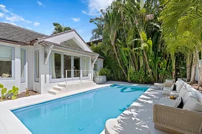 365 Hibiscus Avenue, Palm Beach, FL 33480 - Photo 1