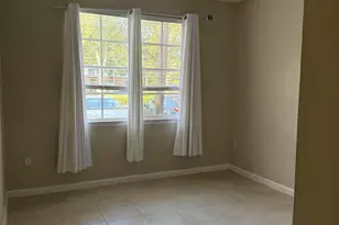 1111 Myrtlewood Cir E, Palm Beach Gardens, FL 33408 - Photo 4