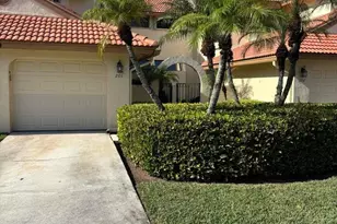 8320 Waterline Dr, Boynton Beach, FL 33472 - Photo 2