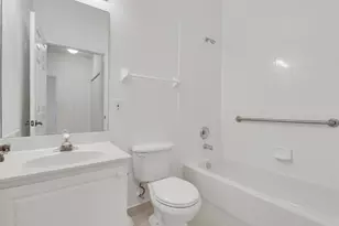 110 Lighthouse Cir, Tequesta, FL 33469 - Photo 24