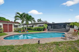 133 Greenbrier Dr, Palm Springs, FL 33461 - Photo 32