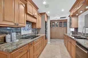 133 Greenbrier Dr, Palm Springs, FL 33461 - Photo 22