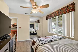 133 Greenbrier Dr, Palm Springs, FL 33461 - Photo 14