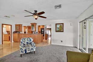 133 Greenbrier Dr, Palm Springs, FL 33461 - Photo 26
