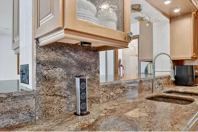 133 Greenbrier Drive, Palm Springs, FL 33461 - Photo 24