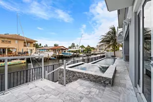 807 Dover St, Boca Raton, FL 33487 - Photo 32