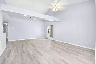 4062 Garden Villas Court, Fort Pierce, FL 34982 - Photo 6